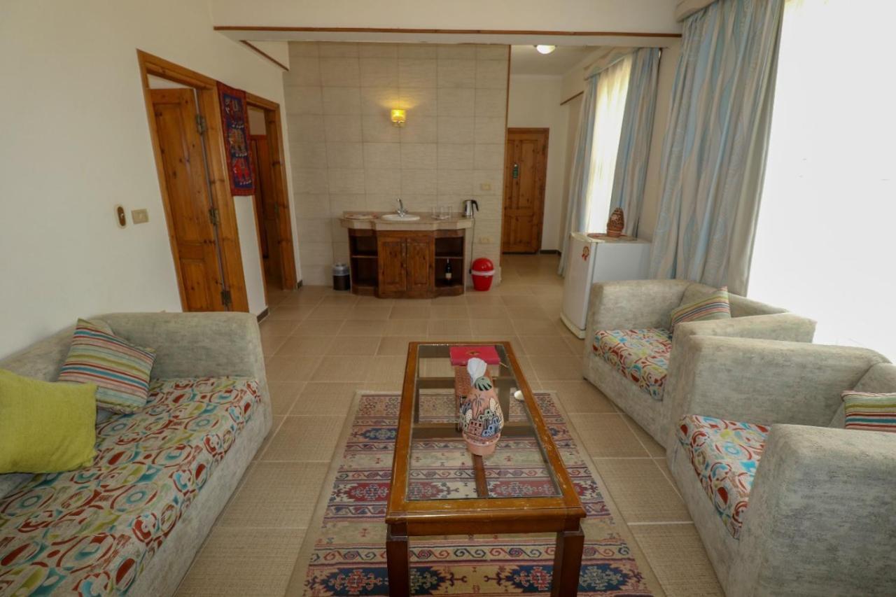 King Suite with Sea View