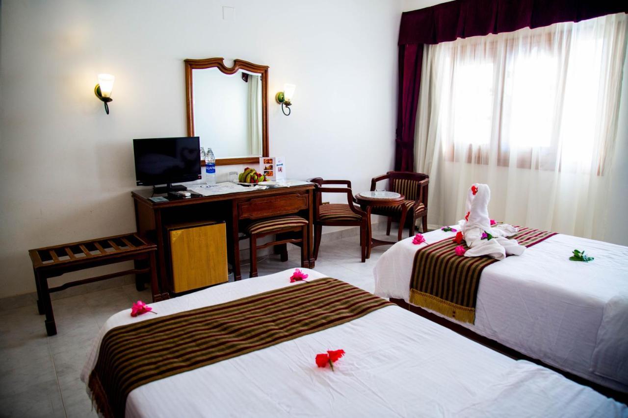 Studio with Sea View,1201891789:JPEG