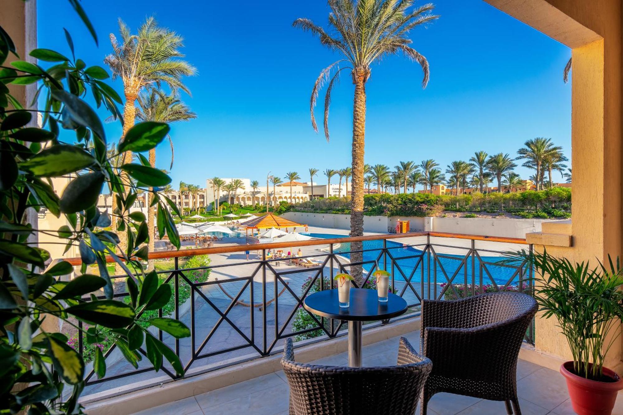 Superior Room Pool View