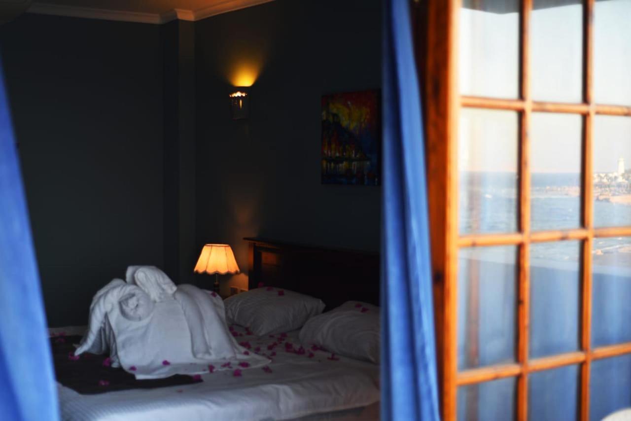 Tweepersoonskamer met 1 of 2 Bedden en Uitzicht op Zee