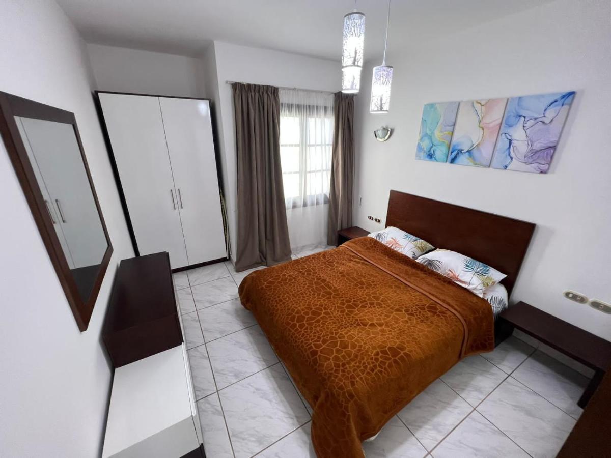 One-Bedroom Apartment,1351654340:JPEG