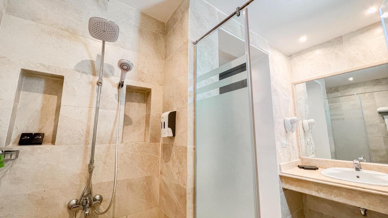 Superior Double or Twin Room Pool View