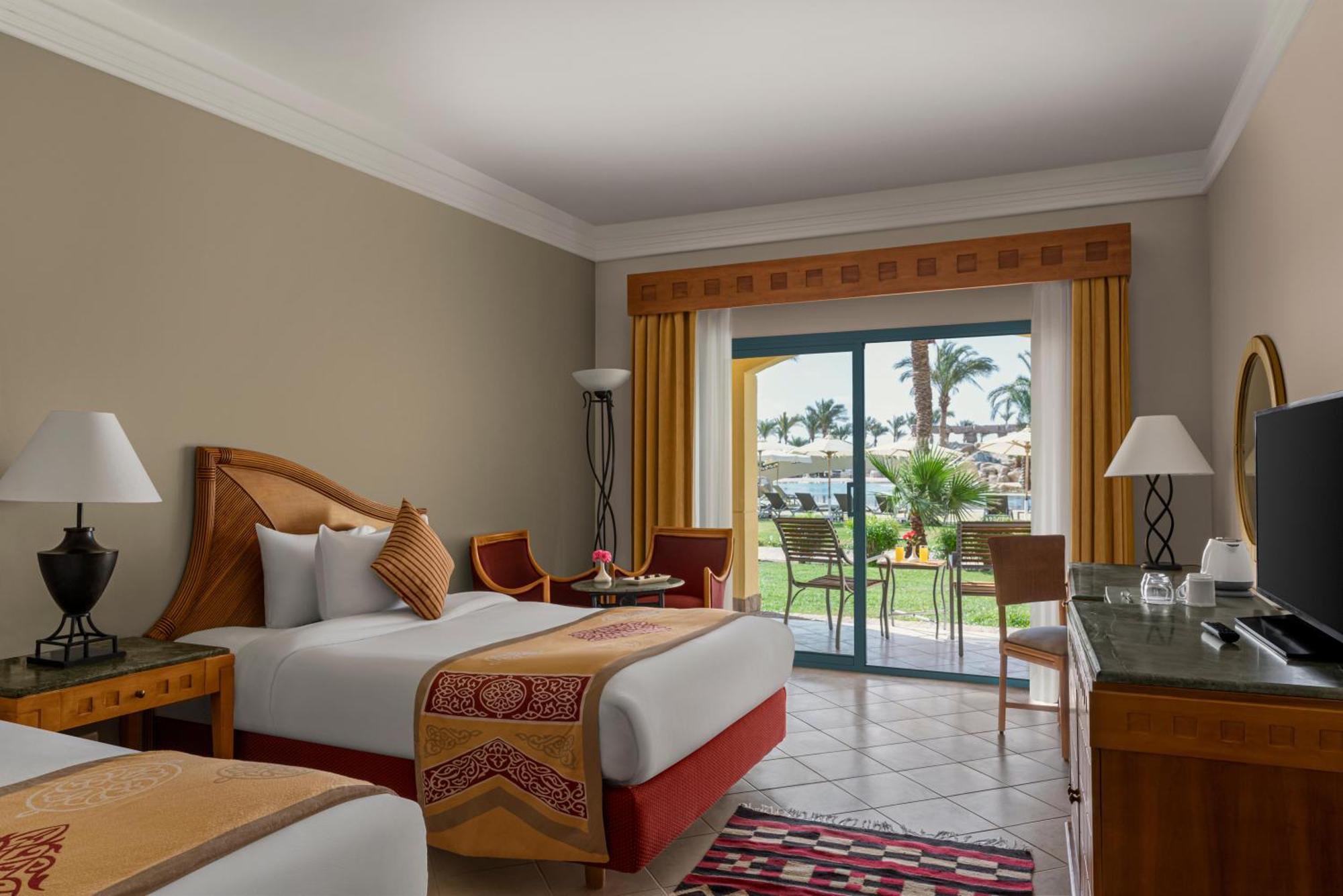 Pool view Room Twin bed