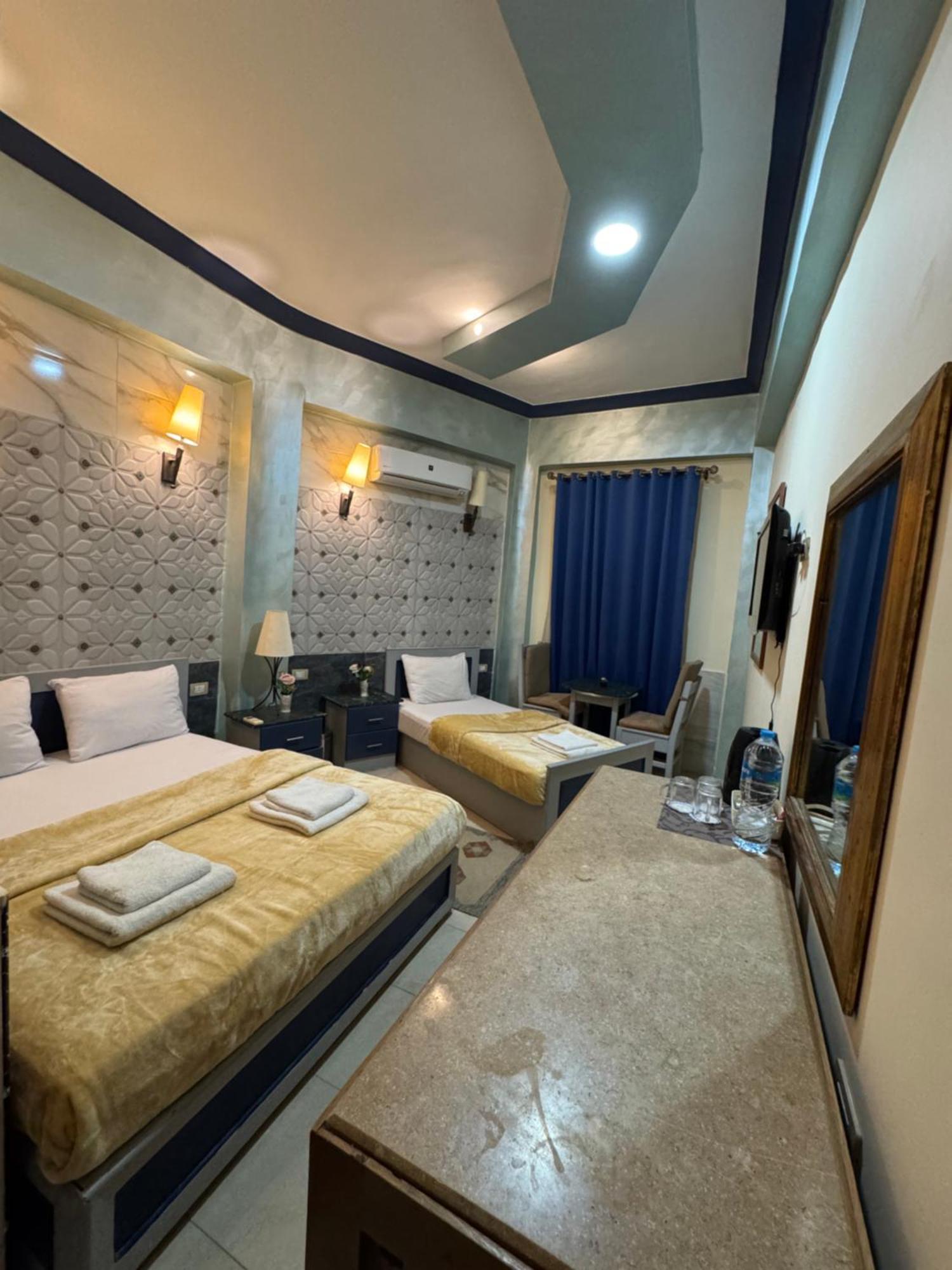 Economy Triple Room