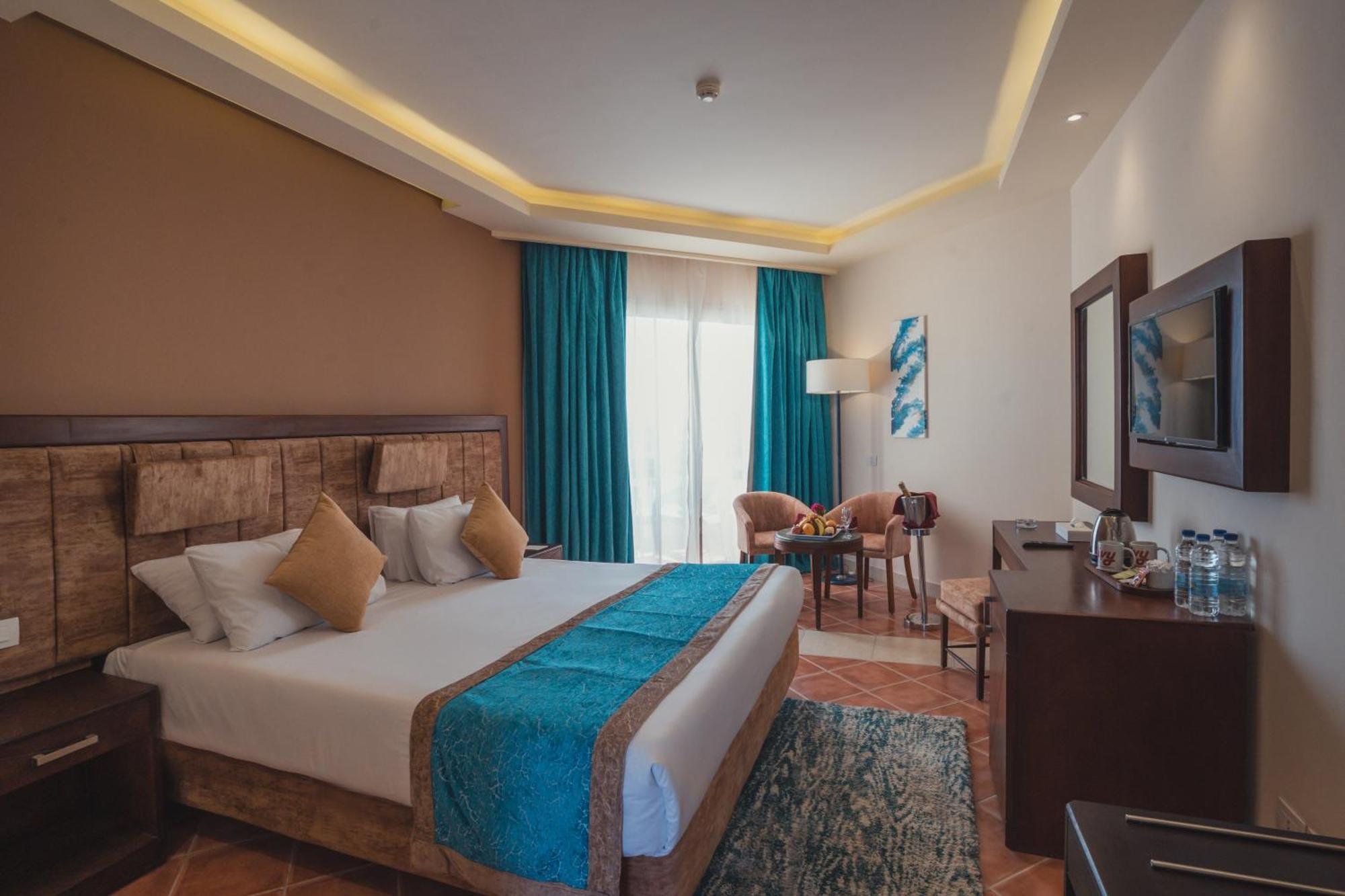 Superior Double or Twin Room Pool View