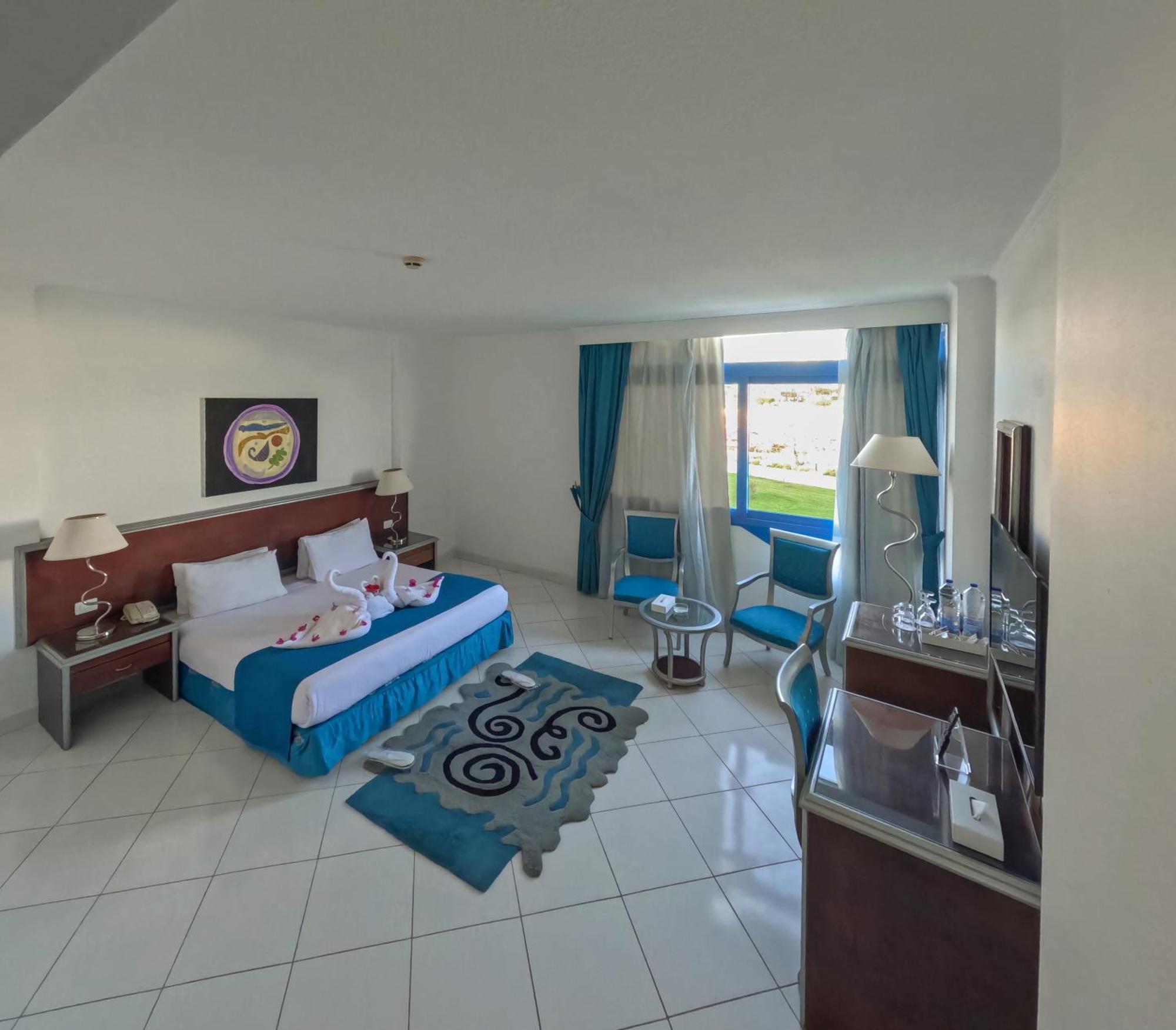 Double or Twin Room Garden View