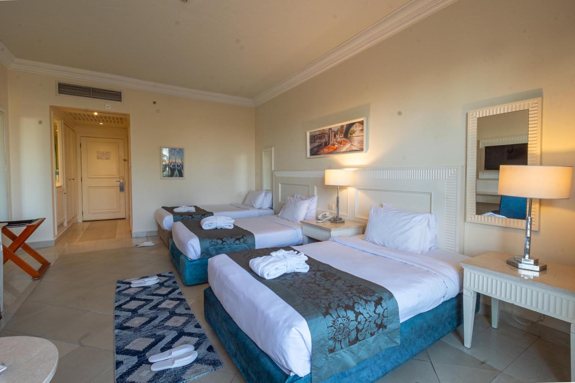 Superior Triple Room