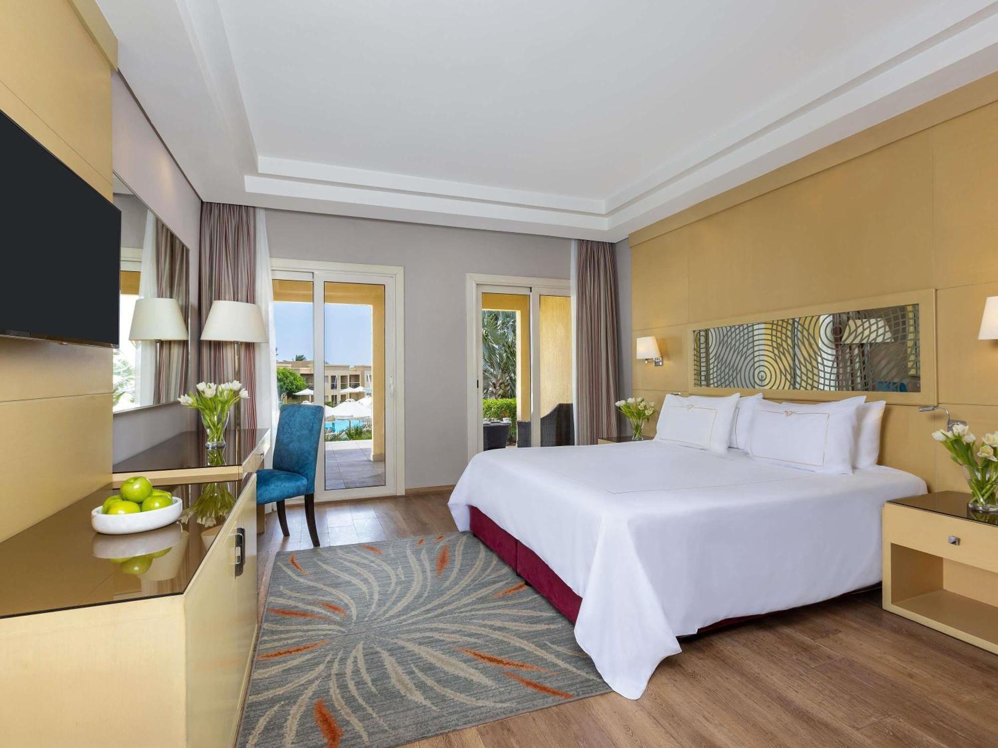 Superior King Room