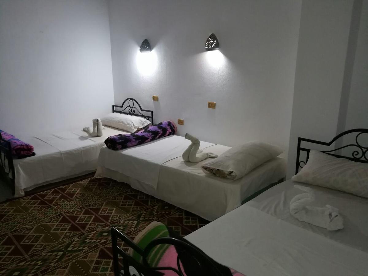 Triple Room with Pool View,746419064:JPEG