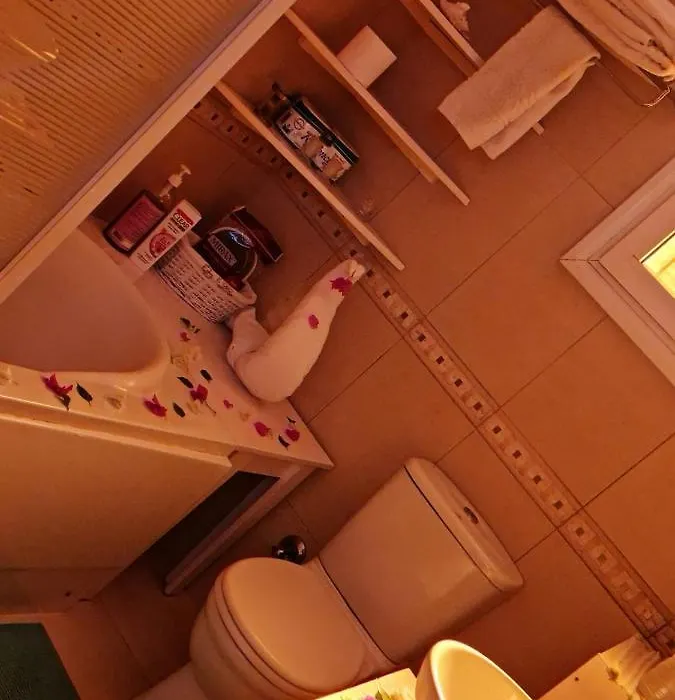 Luxury Oassis In Heart Of Nama Bay Pool, Gym, Beach-1