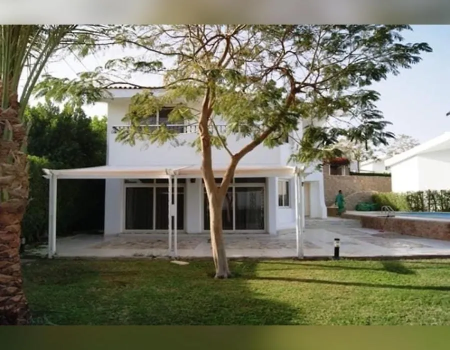 Seaside 4 Bedrooms Villa With Beach-1