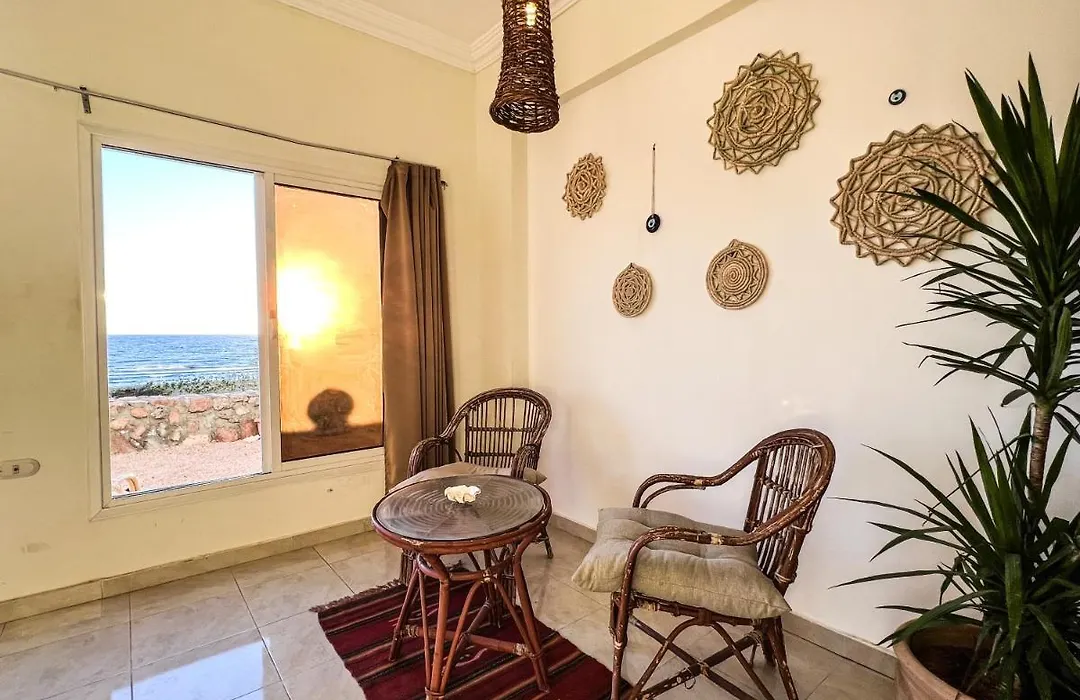 Beachfront 1-Bedroom Among The Mountains-1