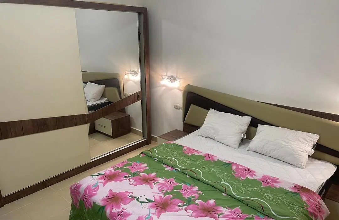 Sunny Lakes Resort 2-1
