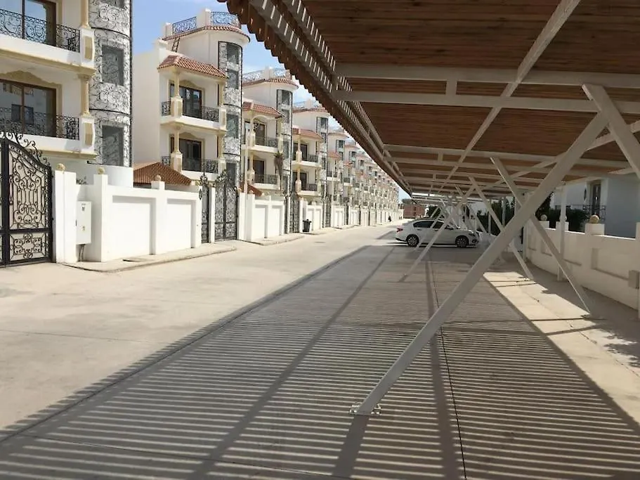 3-Bedroom Apartment On The Ground Floor - Sharm Hills Resort-1