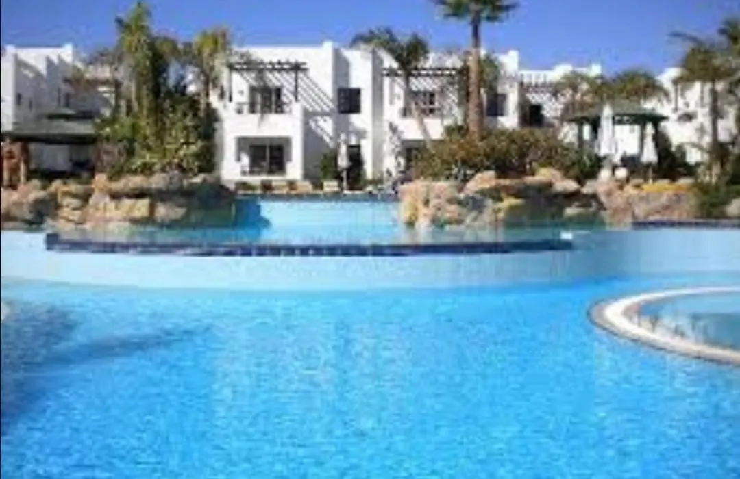 Flat For Rent-1