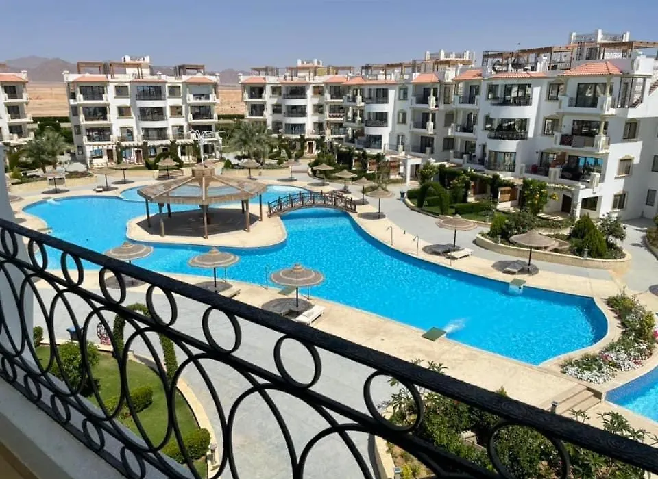 Zaza Sharm El Sheik-1