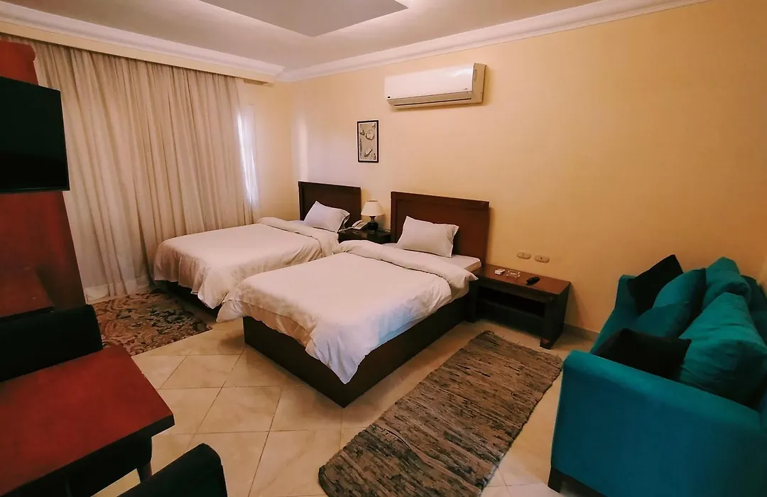 Studio Delta Sharm Resort 111,83-1