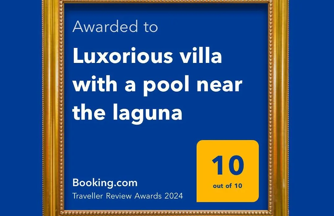 Luxorious Villa With A Pool Near The Laguna-1