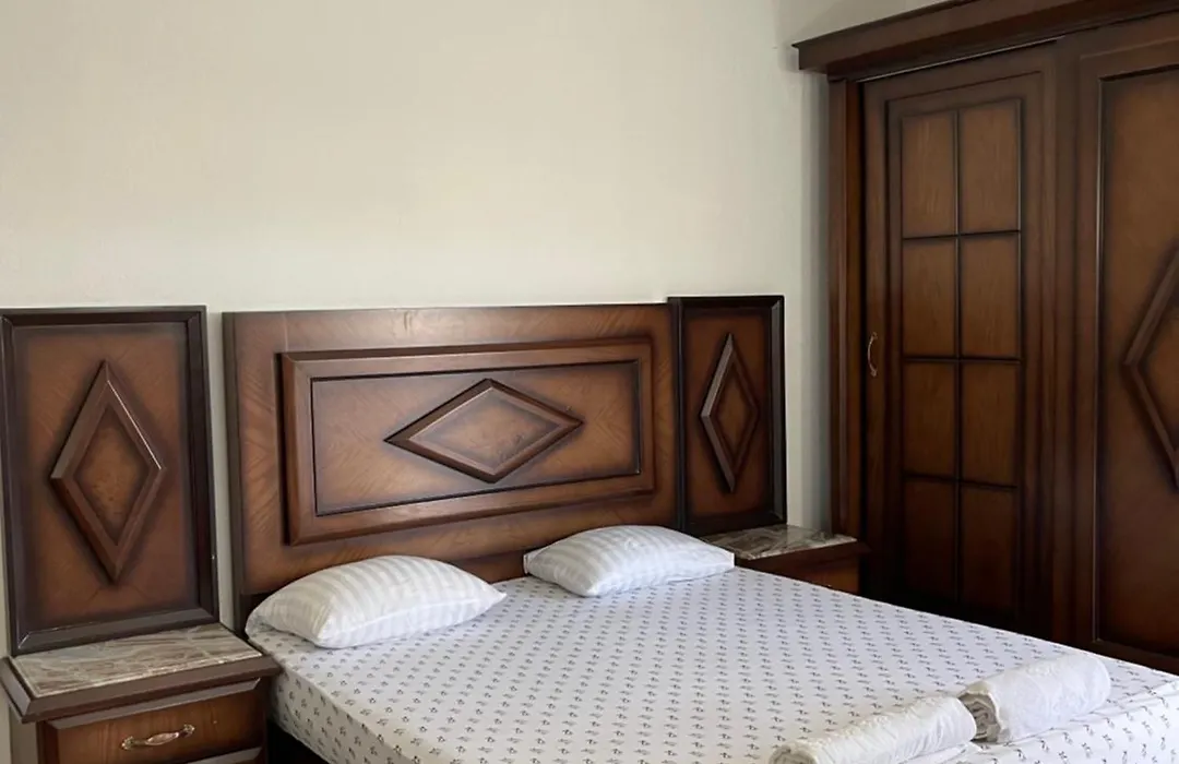 Apartment In The City Center Neama Bay And Free Wi-Fi-1