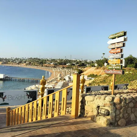One Bedroom Apartment In Coral Bay Roby-3