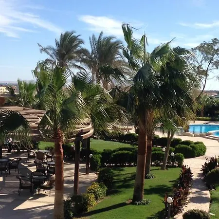 Lovely 1 Bedroom Apartment In The View Resort-3