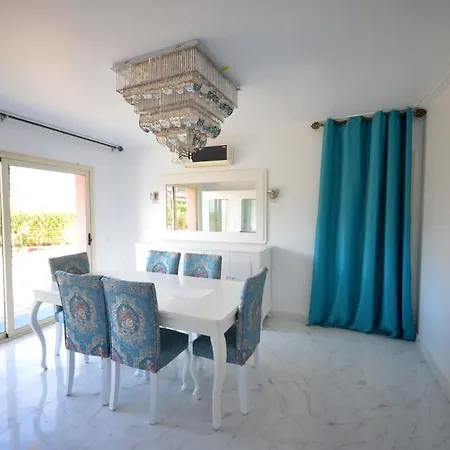 Villa 4 Bedrooms-3