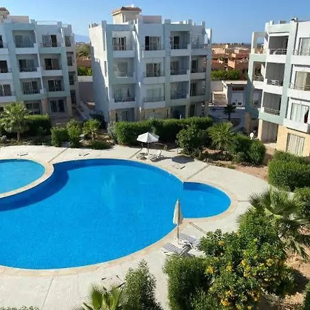 Aqua Marine - Comfort Vacation Home With Pool View-2