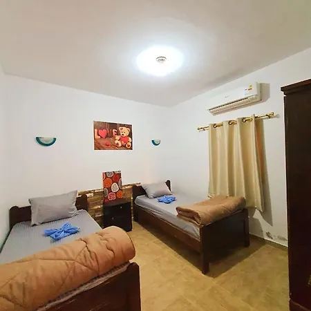 10 Steps Apartments-2