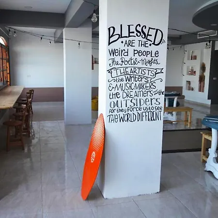 Adrenalin Beach Lodge-2