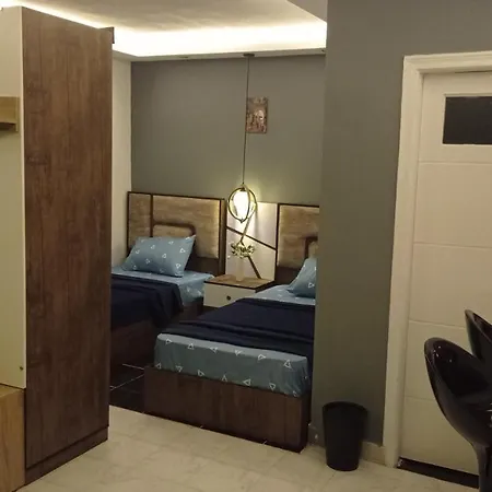 Relax House 1-2