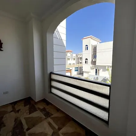 Luxorious Villa With A Pool Near The Laguna-3