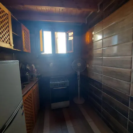 Boondok'S House-2