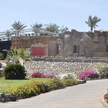 Queen Sharm Aqua Park Hotel-3