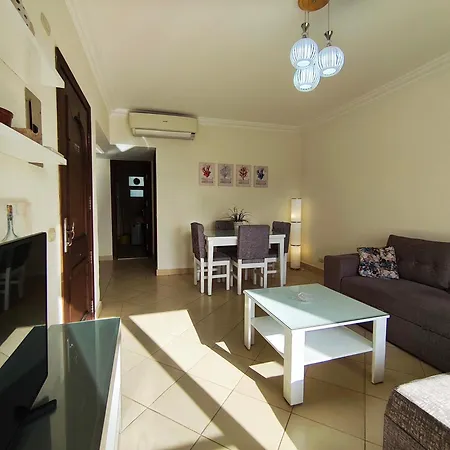 One- Bedroom Apartment S3 In Vip Zone Sunny Lakes-3