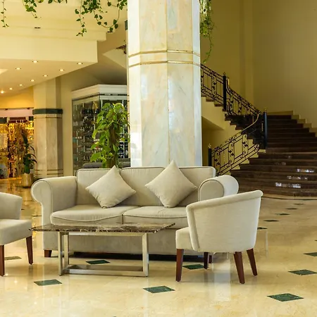 Grand Oasis Resort-3