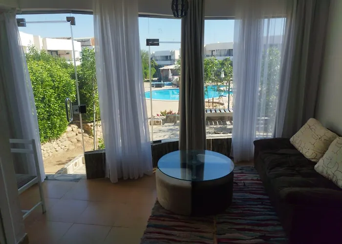 Jumera House Criss Resort Naama Bay Sharm el Sheikh